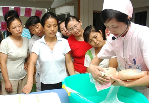 Trung Quốc khát lao động giúp việc Philippines