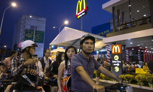 Các thương hiệu quốc tế thay đổi thói quen ăn uống của người Việt