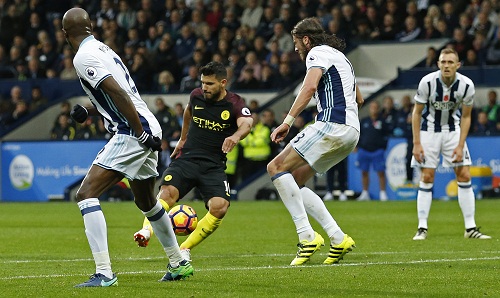 Aguero lập cú đúp, Man City cắt chuỗi sáu trận không thắng