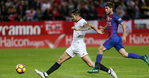 Messi ghi bàn và kiến tạo, Barca thắng ngay tại Sanchez Pizjuan