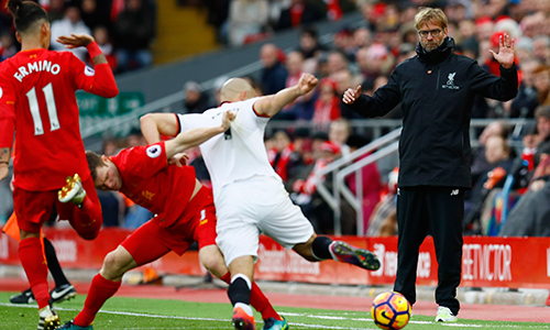 Liverpool lần đầu lên đỉnh Ngoại hạng Anh dưới trướng Klopp