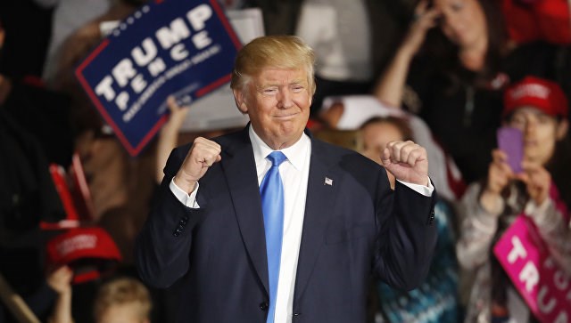 Donald Trump đã hứa hẹn những gì để giúp nước Mỹ