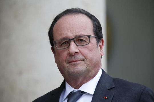 Tại Pháp, các đại biểu quốc hội đang tiến hành các thủ tục phế truất Tổng thống Pháp Olland