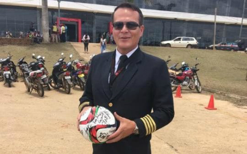 Phi công máy bay rơi ở Colombia từng mất bố vì tai nạn hàng không