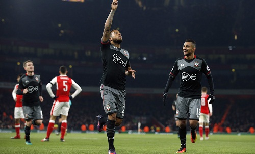 Southampton loại Arsenal ở tứ kết Cup Liên đoàn
