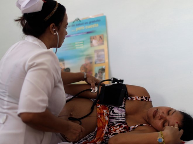 Du học sinh Mỹ kể về hệ thống y tế đáng kinh ngạc của Cuba