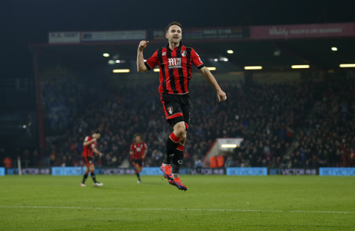 Leicester thua trận thứ tám tại Ngoại hạng Anh