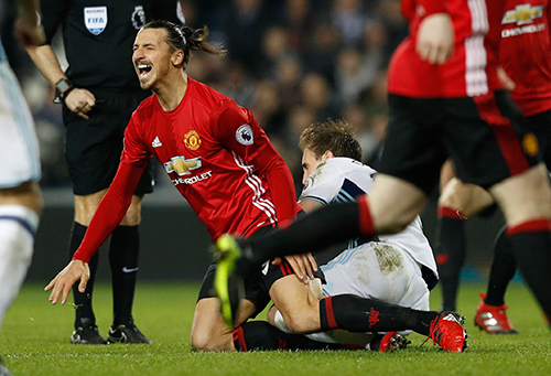 West Brom 0-2 Man Utd: Nối dài mạch bất bại nhờ Ibrahimovic