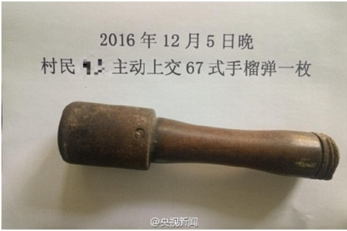 Nông dân Trung Quốc dùng lựu đạn làm chày 25 năm