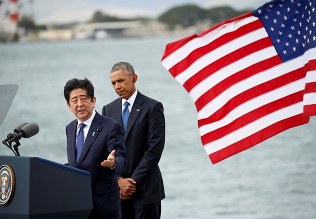 Thủ tướng Nhật và Tổng thống Mỹ trong chuyến thăm lịch sử tới Trân Châu Cảng