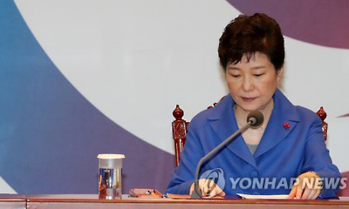 Tổng thống Hàn Quốc bác cáo buộc tham nhũng, nói bị 'gài bẫy'