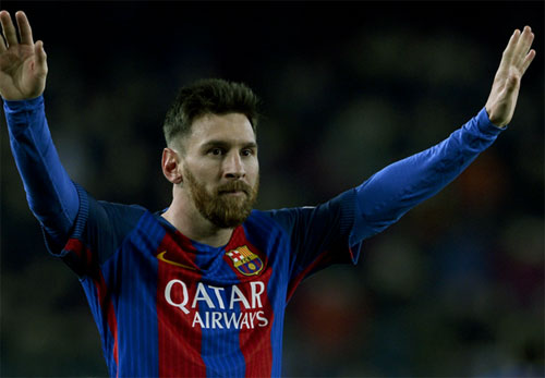 Messi ghi tuyệt phẩm phút 90, Barca thoát thua Villarreal