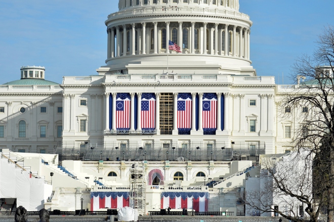 Thế giới nóng lên cùng lễ nhậm chức của Trump