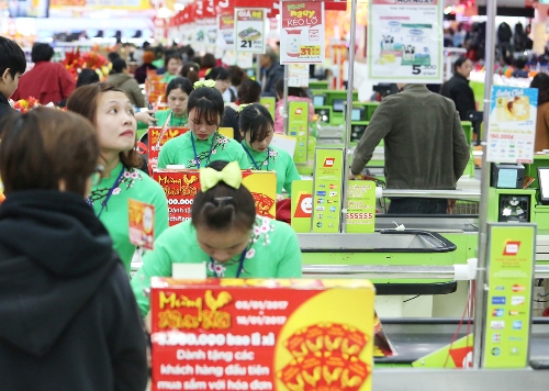 Siêu thị ngày giáp Tết thưa khách hơn mọi năm