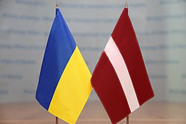 Ukraine và Litva ký tuyên bố về hợp tác phòng thủ quân sự
