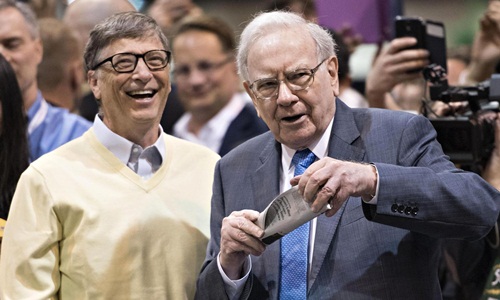 Bill Gates - Warren Buffett: Hãy chơi với người giỏi hơn bạn