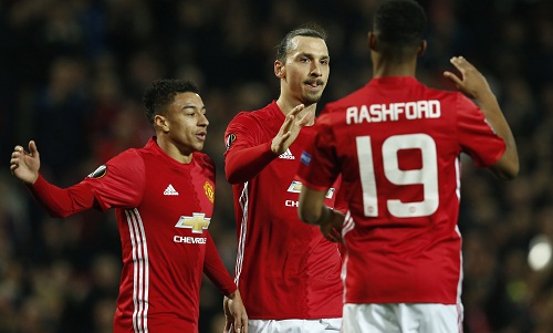 Ibrahimovic lập hat-trick, Man Utd đại thắng ở Europa League
