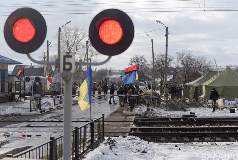 Phong tỏa Donbass có thể ảnh hưởng tới thị trường ngoại tệ