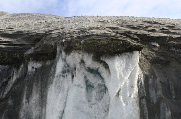 Không phải Everest, đây mới là ngọn núi cổ xưa nhất trên Trái Đất