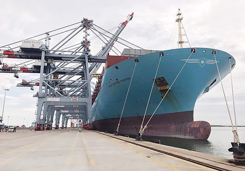 Tàu container lớn nhất thế giới cập cảng Cái Mép