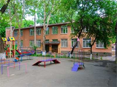 Hơn 10 ngàn trẻ em Odessa xếp hàng để được vào nhà trẻ