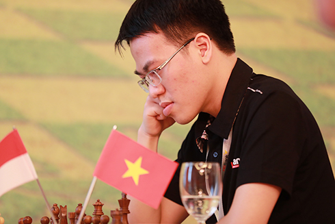 Lê Quang Liêm vươn lên dẫn đầu giải HDBank