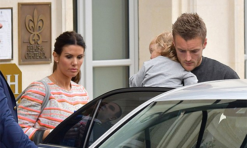 Jamie Vardy bị doạ giết sau khi Leicester sa thải Ranieri