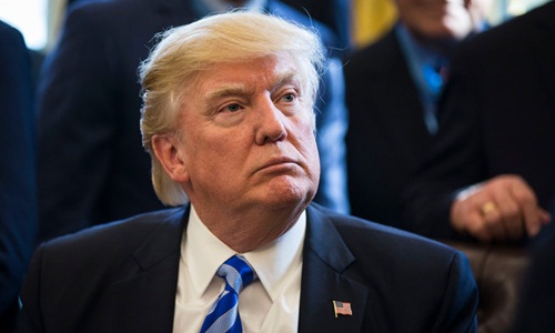 Thế kẹt của Trump trong cuộc nội chiến đảng Cộng hòa