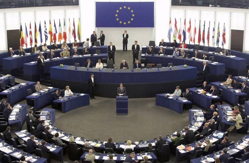 Chế độ miễn thị thực đối với Ukraine: Tại Nghị viện châu Âu xuất hiện những nguy cơ mới.
