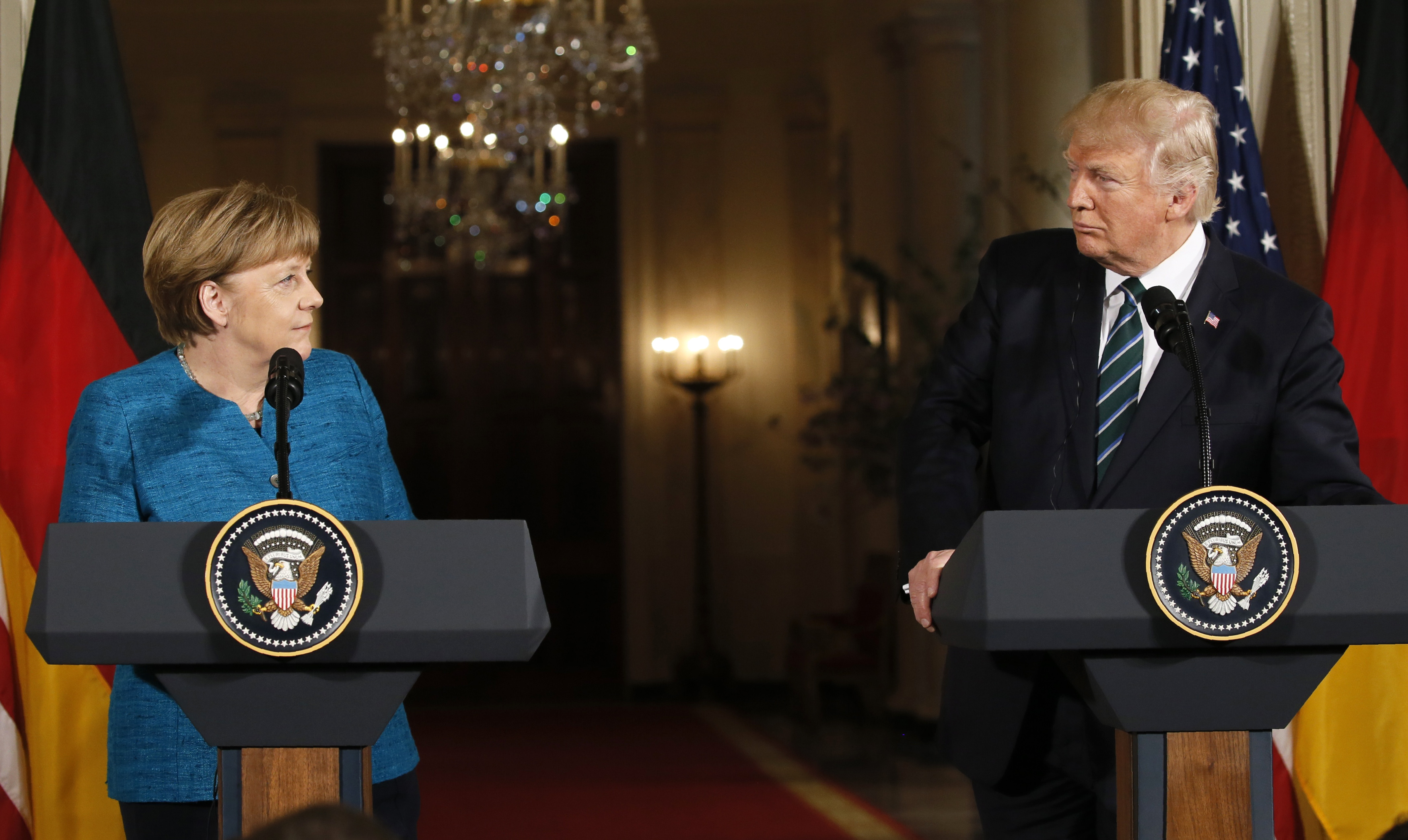 Tổng thống Mỹ Trum và Thủ tướng Đức Merkel thỏa thuận về hợp tác trong các câu hỏi Donbass.