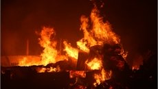Cháy lớn ở Thanh Hóa, hàng trăm công nhân tháo chạy trong đêm