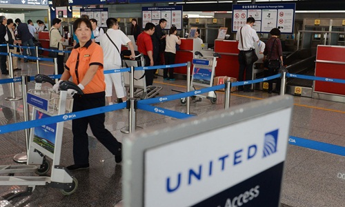 United Airlines có thể mất hàng tỷ USD vì Trung Quốc tẩy chay