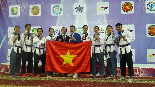 Việt Nam giành hai HC vàng giải taekwondo trẻ châu Á