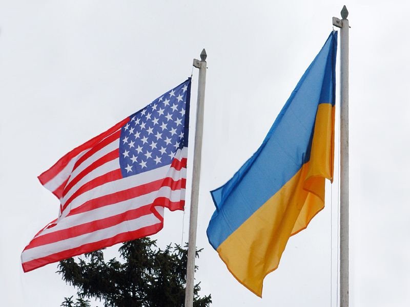 Mỹ cắt giảm viện trợ cho Ukraina