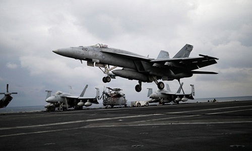 Tiêm kích trên tàu sân bay Mỹ bắt đầu diễn tập gần Triều Tiên