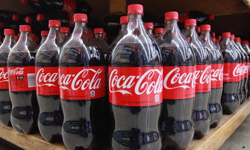 Coca Cola sa thải 1.200 nhân viên vì ế ẩm