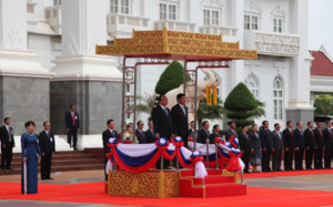 Thủ tướng Nguyễn Xuân Phúc hội kiến lãnh đạo Đảng, Nhà nước Lào
