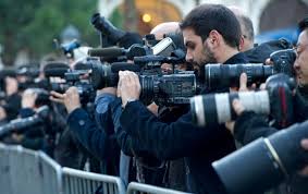 Các nhà báo và quay phim của chương trình "Podrovnoti " bị phiến binh công bố truy nã tại LHP