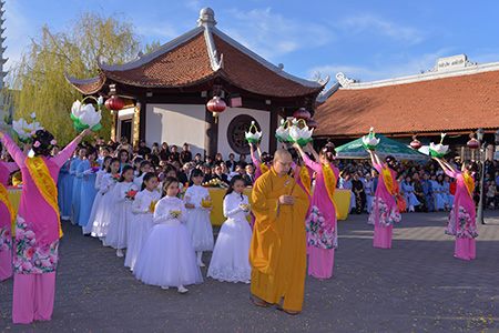 Đại lễ Phật Đản tại Kharkov