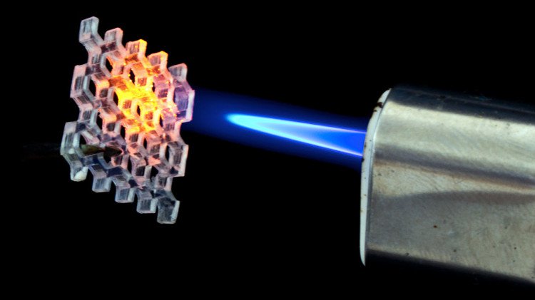 In 3D thành công thủy tinh, cuộc cách mạng sản xuất hàng tiêu dùng