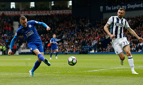 Leicester chắc suất trụ hạng nhờ bàn thắng của Vardy