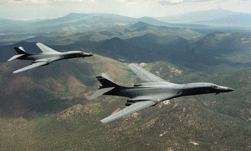 Triều Tiên nói máy bay ném bom Mỹ gây gia tăng căng thẳng