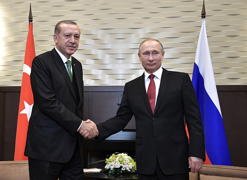 Tổng thống Nga Putin và Tổng thống Thổ nhĩ kỳ thỏa thuận dỡ bỏ trừng phạt.