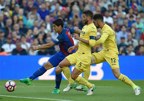 Messi sút phạt đền kiểu Panenka, Barca giữ đỉnh bảng La Liga