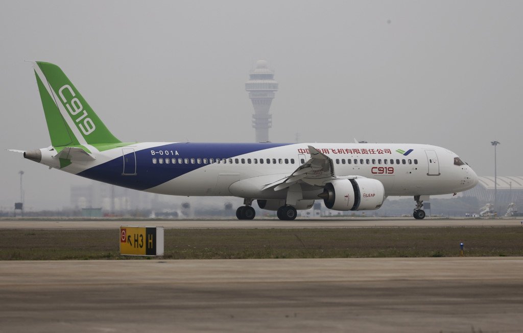 Cận cảnh máy bay Trung Quốc có tham vọng cạnh tranh với Boeing