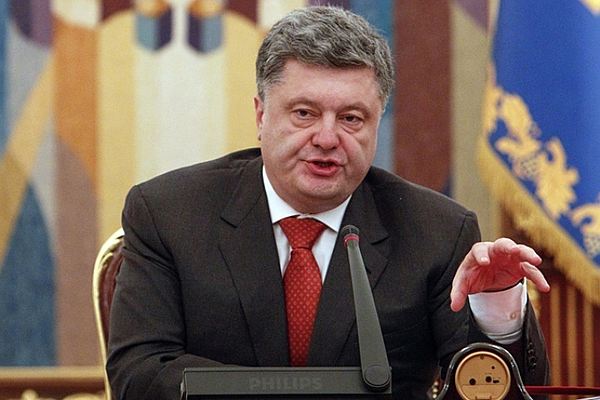 Tổng thống Porosenko ủng hộ tích cực thể thức đối thoại giải quyết khủng hoảng Donbass.