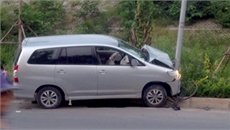 Hà Nội: Ô tô tông hàng loạt xe, nhiều người hoảng loạn