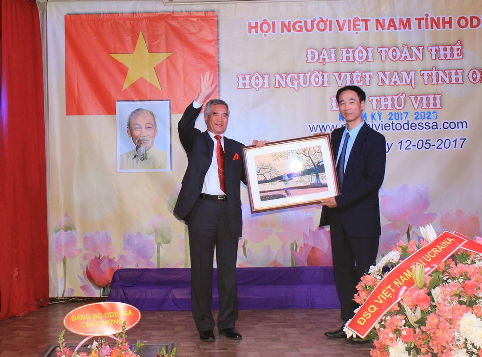 VTV4 Đưa tin về Đại hội Hội người Việt Nam tỉnh Odessa lần thứ VIII (Video)