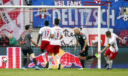 Bayern ngược dòng, đánh bại Leipzig trong trận đấu chín bàn