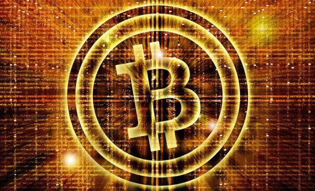 Vượt ngưỡng 1,900 USD, Bitcoin lên mức cao nhất mọi thời đại